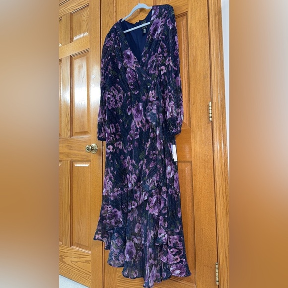 Women’s Formal Dress Size 20W NIGHTWAY Purple Navy Tie Blouson Long Sleeve Hi-Lo - Picture 7 of 11